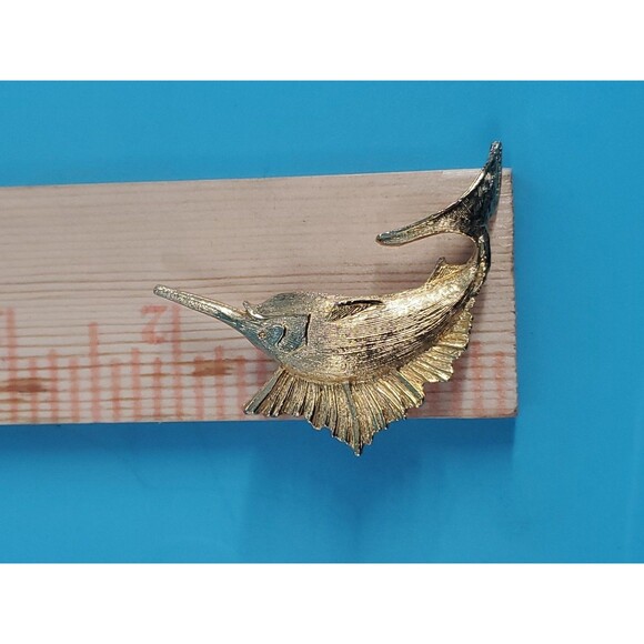 Vintage Swordfish Sailfish Brooch Gold Tone Martin Marine Fisherman Statement - Picture 10 of 12